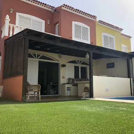 Villa 100mt To The Beach Marilu, Oceanview 5 Bedrooms And Private Pool *