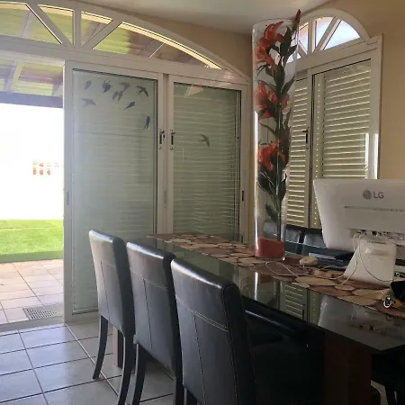 Villa 100mt To The Beach Marilu, Oceanview 5 Bedrooms And Private Pool