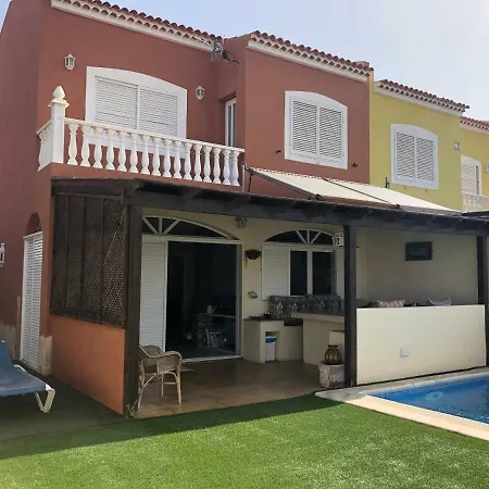100mt To The Beach Marilu, Oceanview 5 Bedrooms And Private Pool